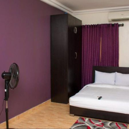 Esporta Suites Yaba Lagos Buitenkant foto