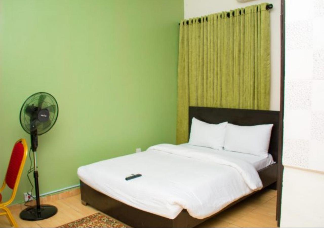 Esporta Suites Yaba Lagos Buitenkant foto