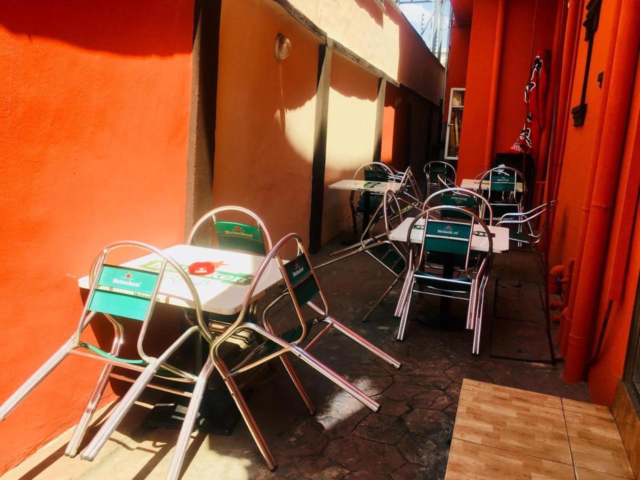 Esporta Suites Yaba Lagos Buitenkant foto